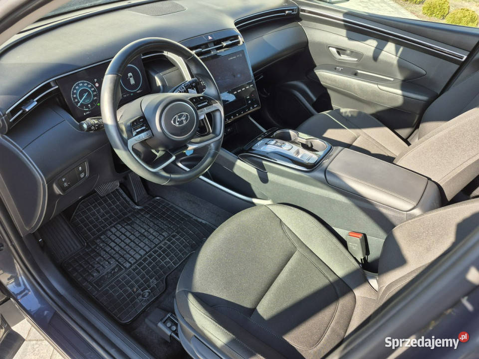 Hyundai Tucson kamera navi 16 HYBRID III światła do jazdy dziennej Drelów