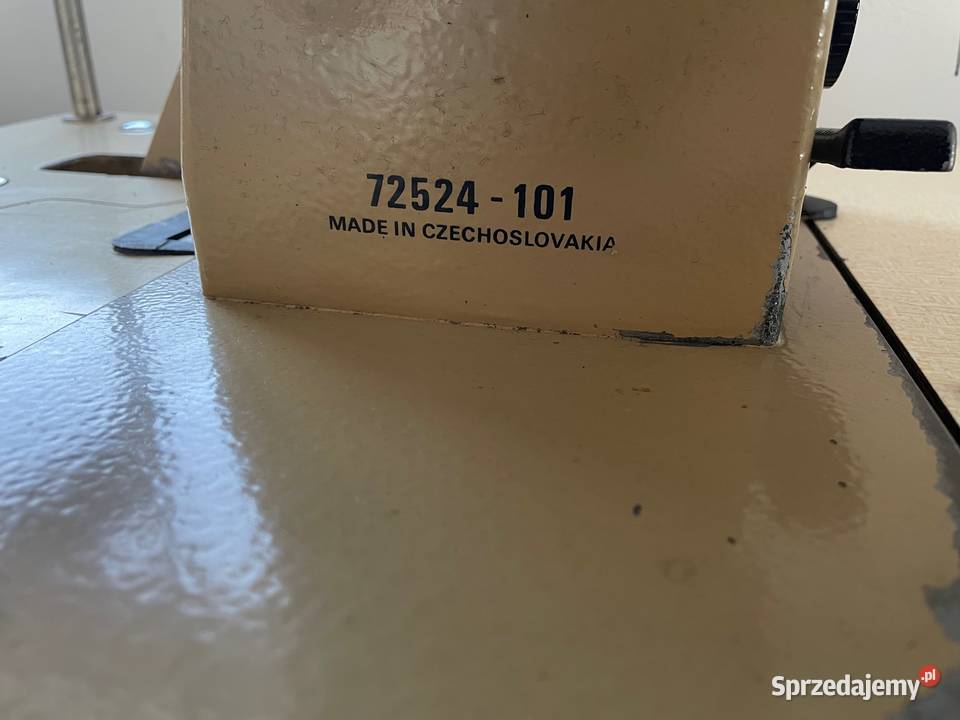 Maszyna szyjące zygzak firma MINERWA Cegielnia