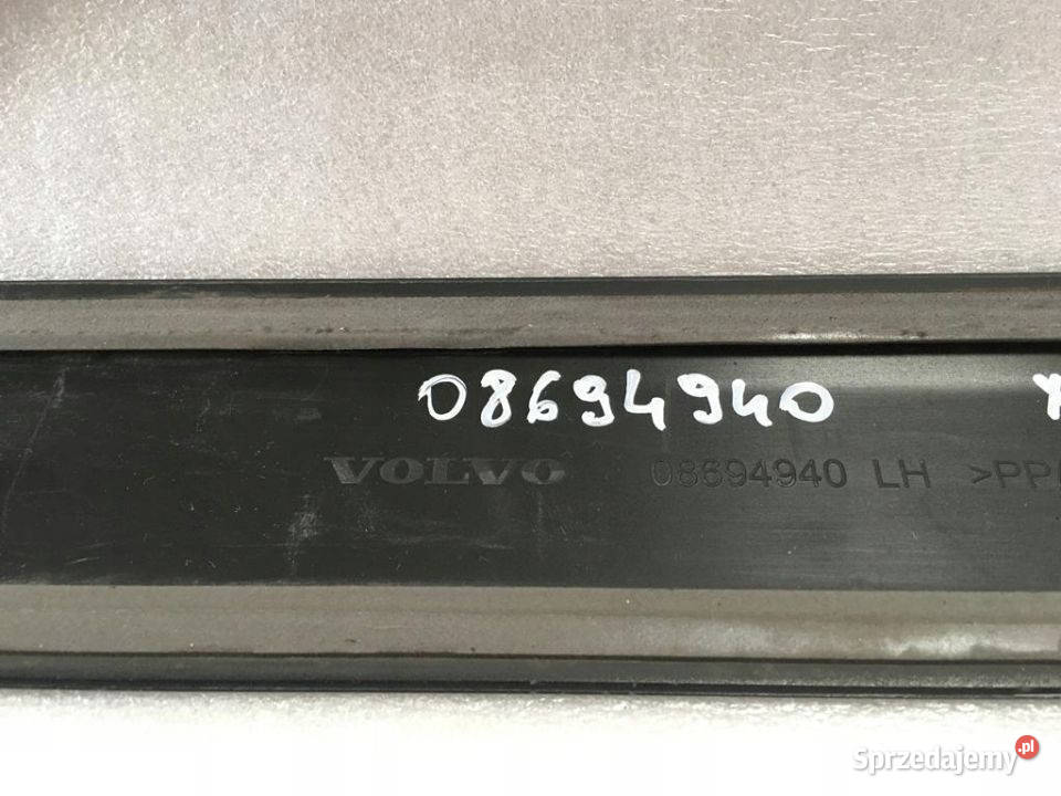 VOLVO XC90 2012 LISTWA DRZWI LEWA TYLNA 08694940 lubelskie Kozubszczyzna