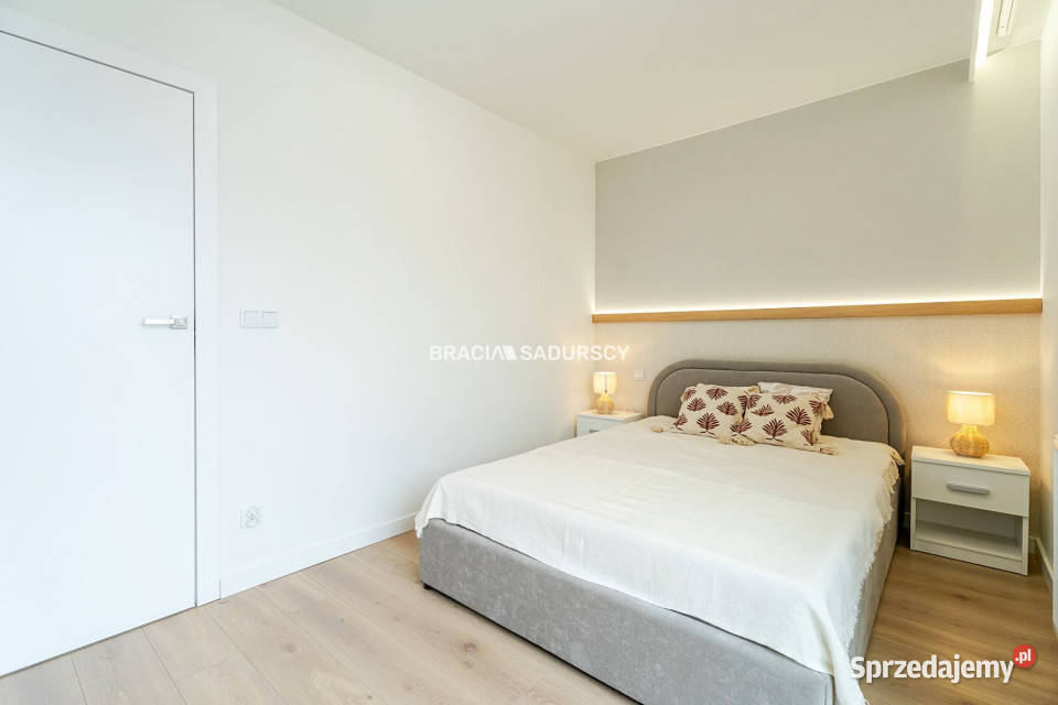 Mieszkanie Kraków 407 metrów 2 pokoje