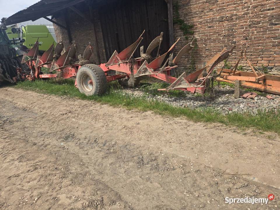 Pług 6 skib nieuszkodzony