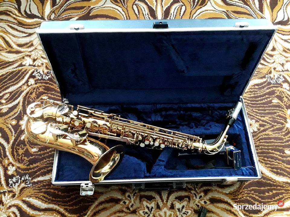 Saksofon altowy Es Amati złoty połysk z futerałem