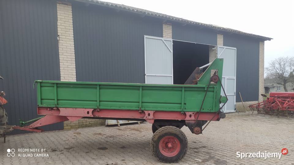 Rozrzutnik obornika w stanie z wałkiem w Rolnictwo Bełżyce