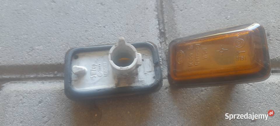 Kierunkowskazy HELLA boczne Audi 80 b4 Karpacz