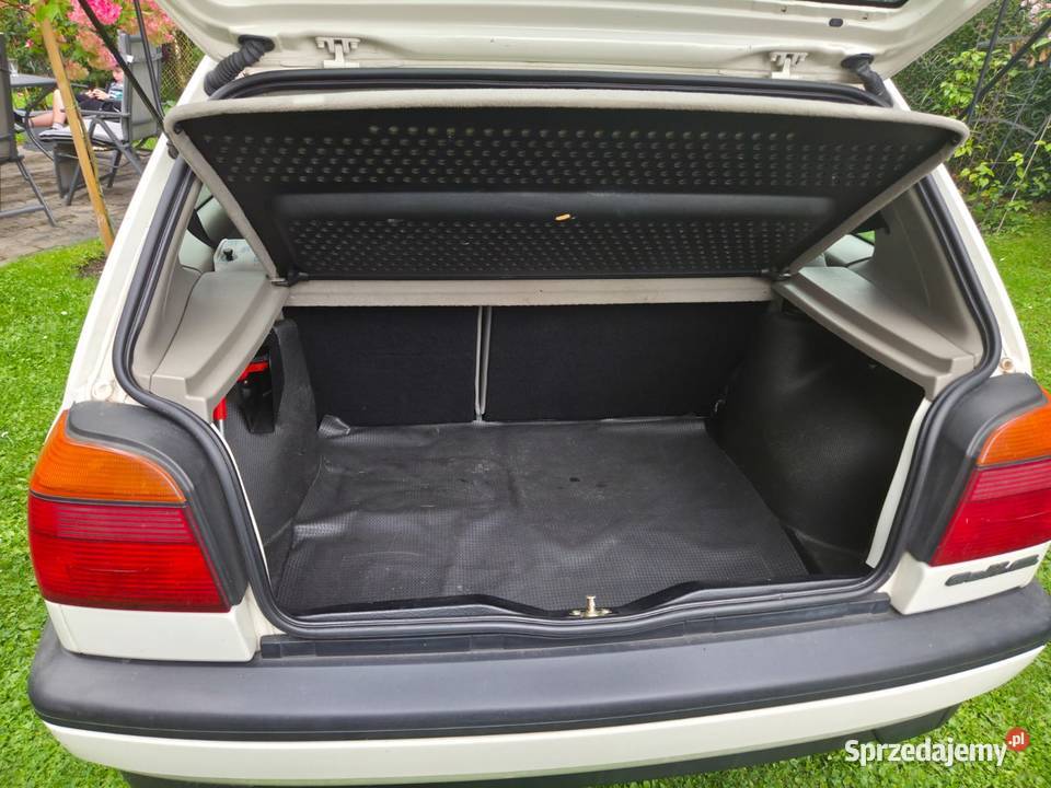 Sprzedam volkswagen golf z 1992 roku Rok produkcji 1992 Jelenia Góra