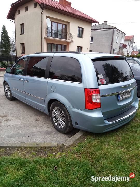 Chrysler contry Bychawa