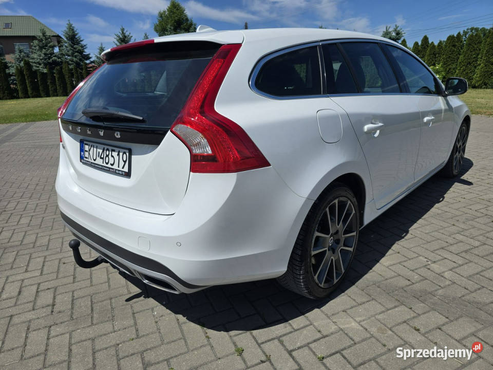 Volvo V60 20hdi NaviSerwisXenonyLedyBiała Kutno