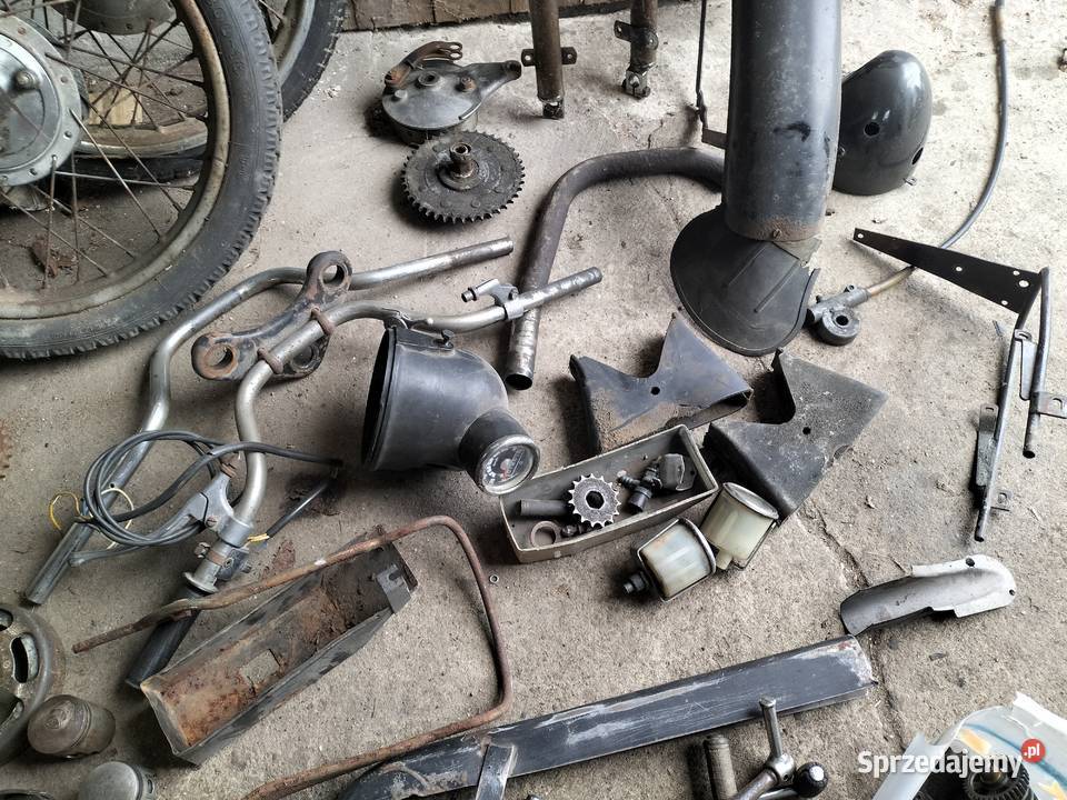 Części WSK 125 175 Kalisz sprzedam