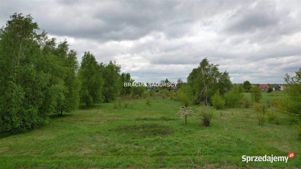 Działka na sprzedaż 2700 metrów Mników handlowo-usługowa