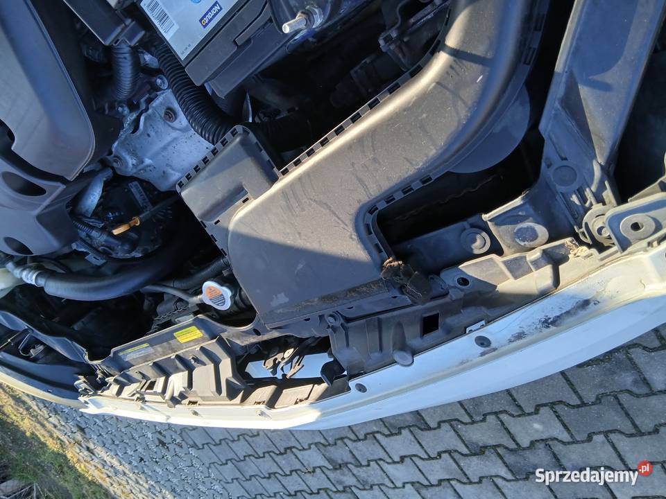 Pas przedni chłodnice Renault Koleos 2010 25 170 Rok produkcji 2009 Szczerbice sprzedam
