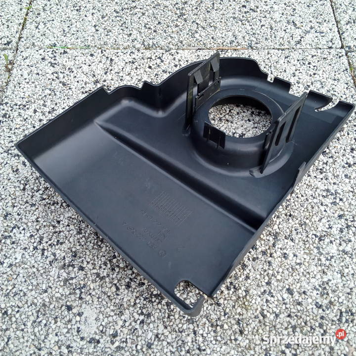 VW Passat B5 Osłona zbiornika wspomagania Dębica