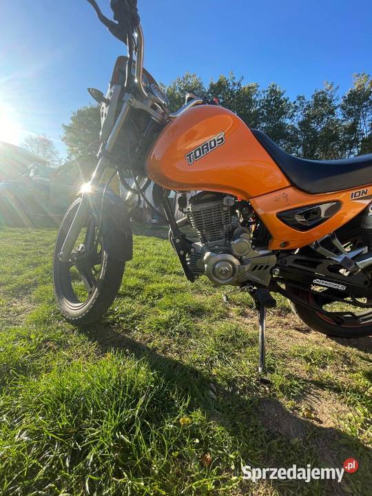 Motocykl 125 3 z 2015r Rok produkcji 2015 Staszów