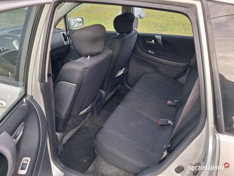 Suzuki Liana 14 diesel Grzane lusterka klima centralny zamek Sekursko sprzedam