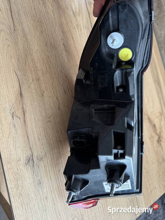 LAMPA TYŁ PRAWA BMW G20 USA Lampy tylne Nowy Targ