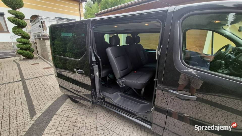 Opel Vivaro 9 Osób Navi Led 125 GWARANCJA Zakup lakier metallic Płońsk