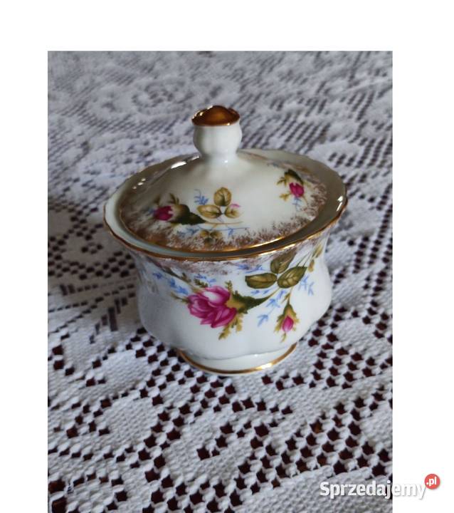 cukiernica Chodzież Iwona z porcelany złocona Kielce