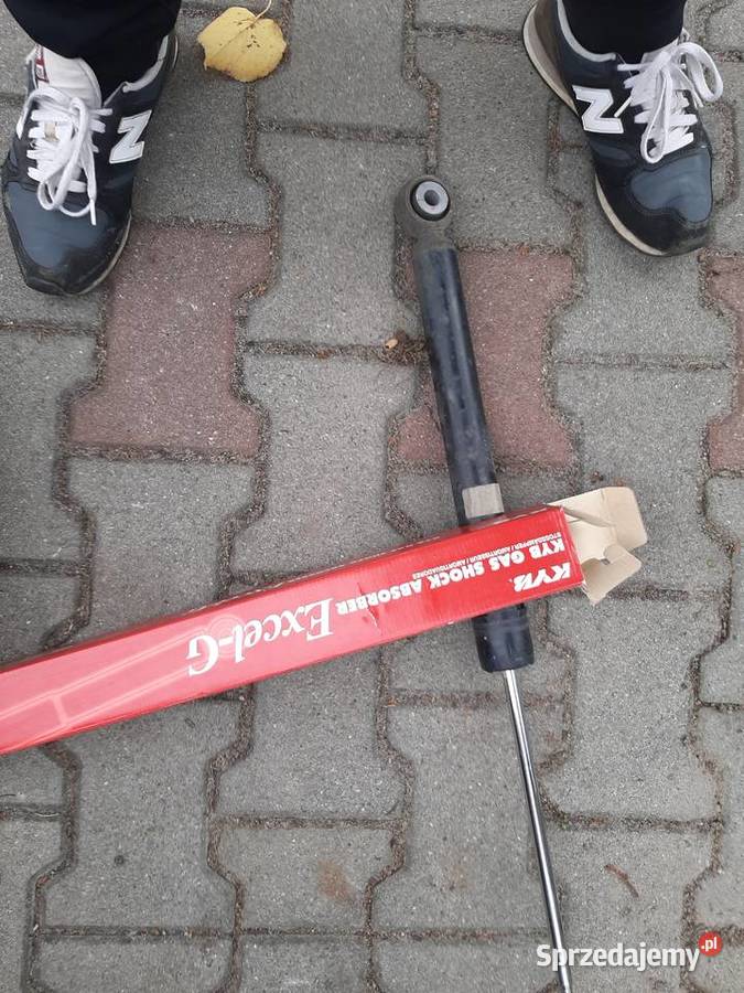 Amortyzator tył Honda CivicX 2017 Zawieszenie i układ kierowniczy Leżajsk