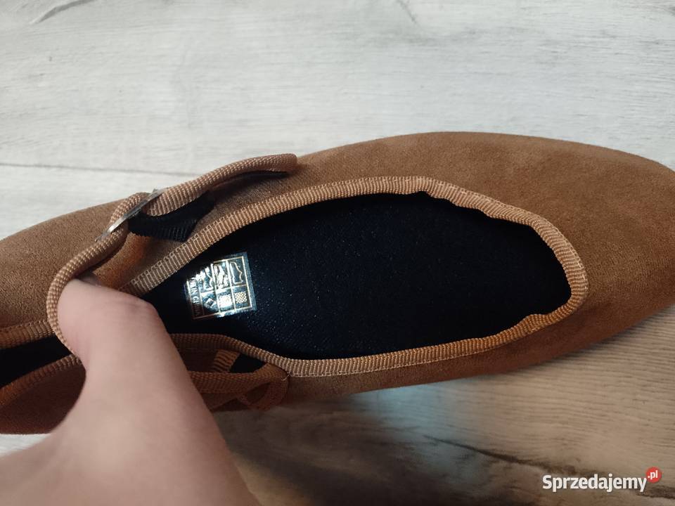 40 Brązowe baleriny wieczorowe z zapięciem NOWE tkanina Kraków