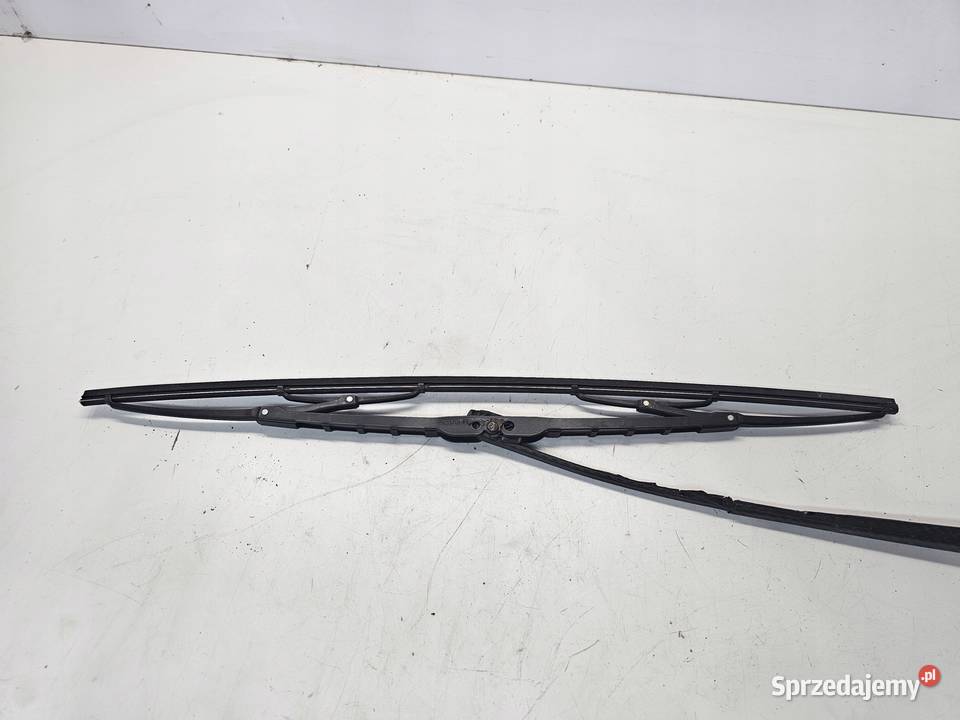 RAMIĘ WYCIERACZKI PRAWE AUDI A6 C5 4B1955408A Ramiona wycieraczek Przystajń