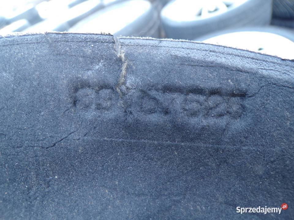 WYGŁUSZENIE MASKI OPEL CORSA F 39167525 osobowe sprzedam