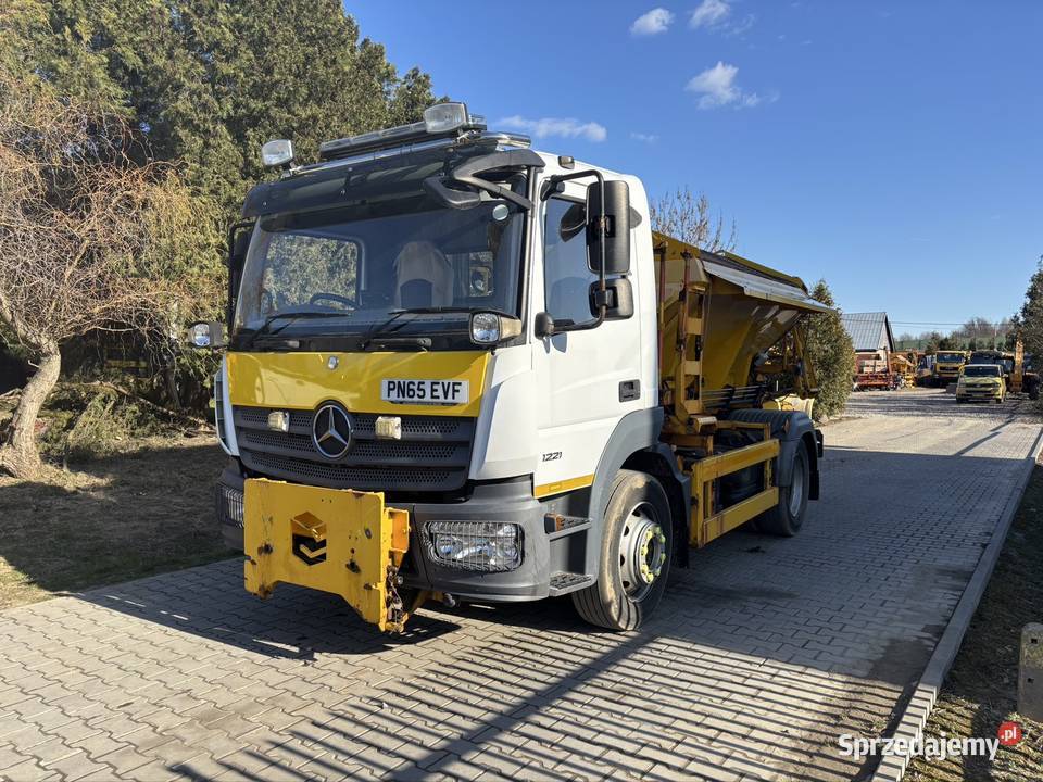 Mercedes Atego III 2015 4x2 piaskarka solarka Ropczyce