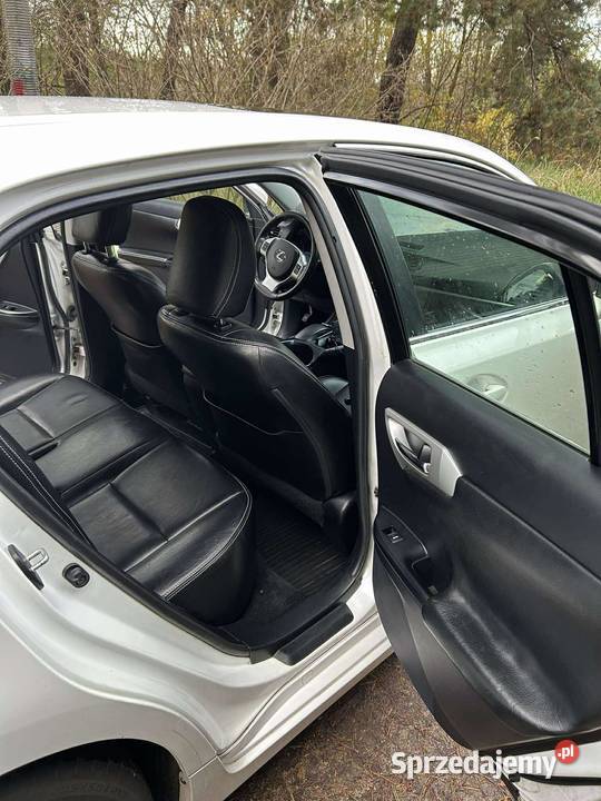 PRYWATNE lexus ct200h 2012r nieuszkodzony Ostrołęka