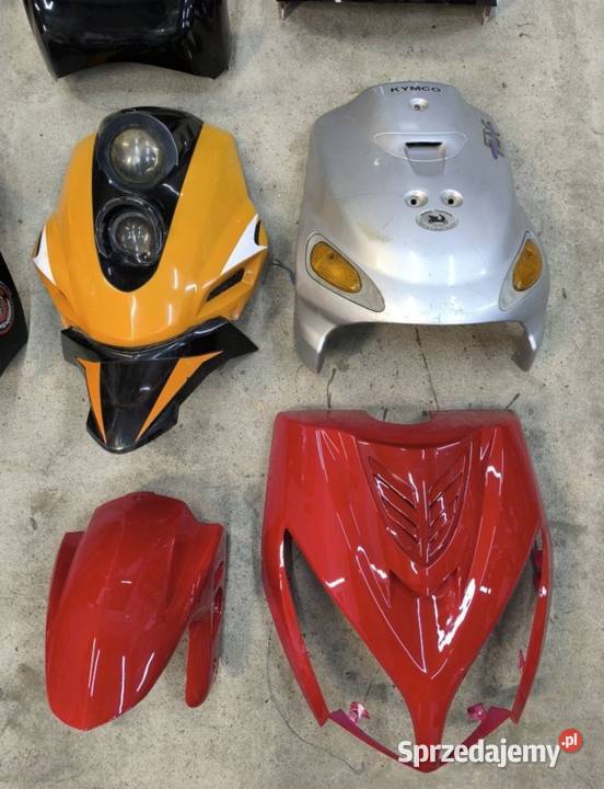 48798856372Czaszki owiewki Skuter dużymały do Plecka Dąbrowa