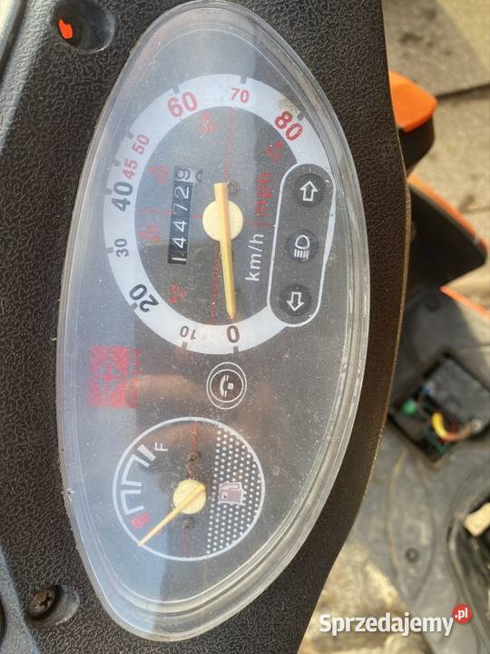 Skuter Baotian koła 12 Widełka