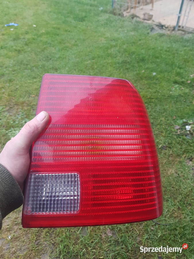 Tylne lamp Passat b5 99r Lampy tylne Tomaszów Lubelski
