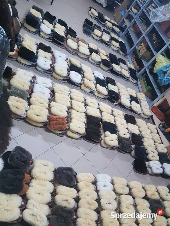 PANTOFLE BAMBOSZE KAPCIE ZAKOPIANKI KOŻUCHOWE Zakopane