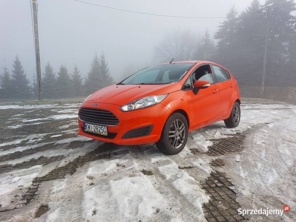Ford Fiesta 125 benzyna 2013r liftingu manualna Wieliczka