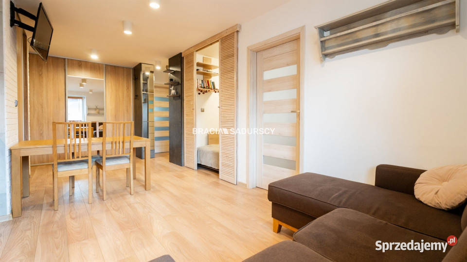 sprzedaży mieszkania 468m2 3 pokoje Kraków
