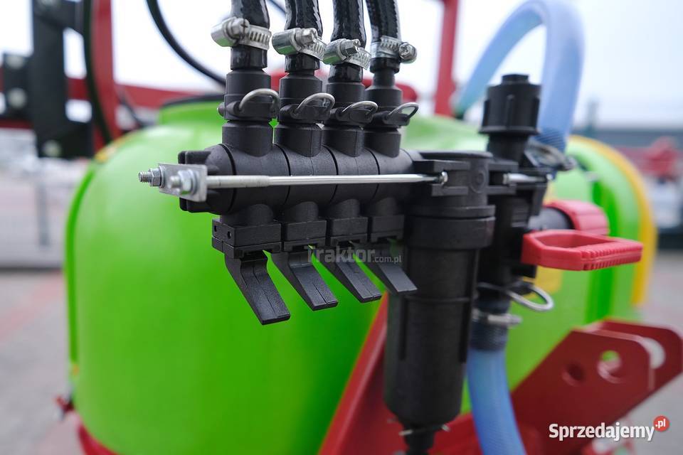 Opryskiwacz polowy zawieszany 200L Demarol Lance Tajęcina