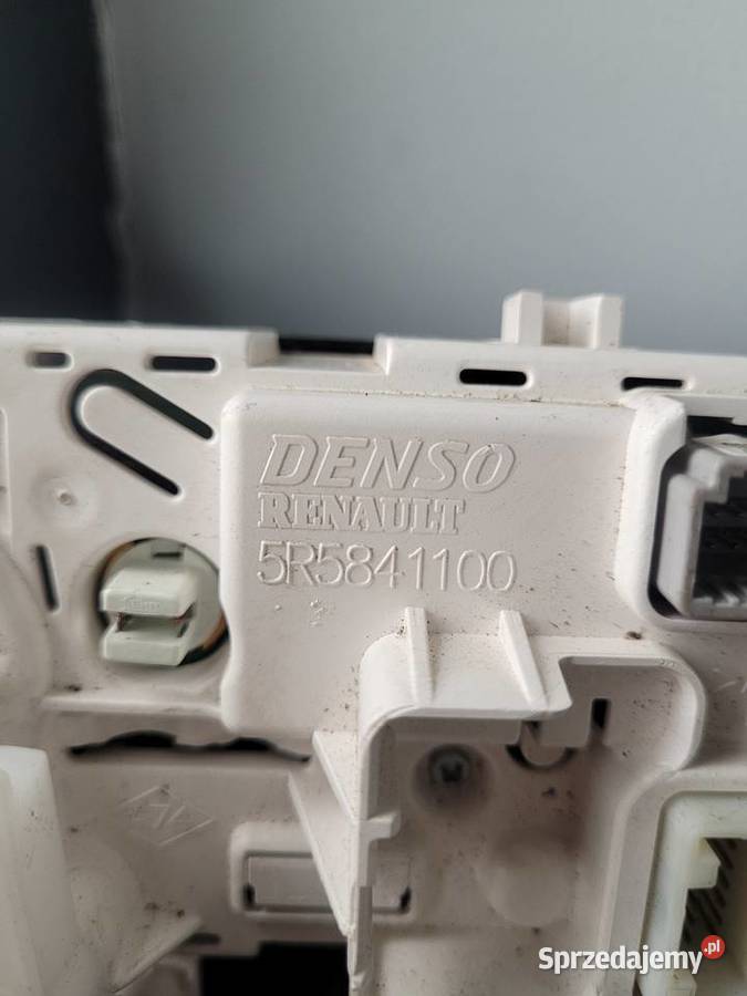 RENAULT CLIO IV CAPTUR PANEL KLIMATYZACJI osobowe