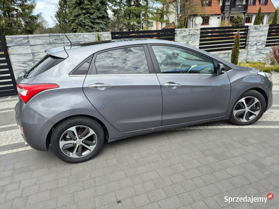 Hyundai i30 16 benzyna PANORAMA navi kamera led tempomat Drelów