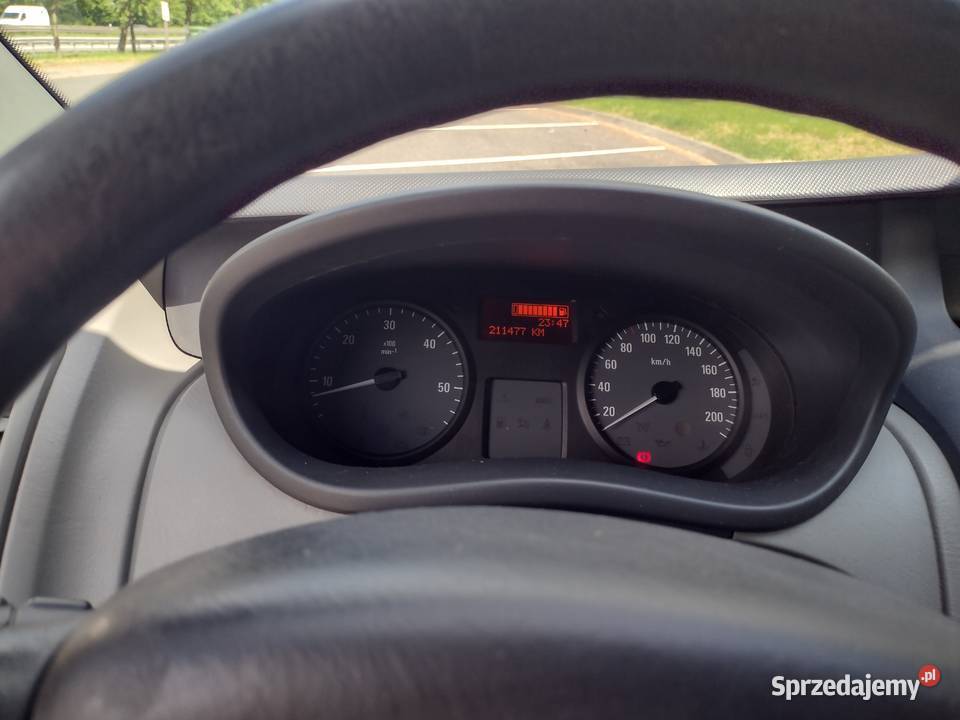 Opel Vivaro diesel 213000km