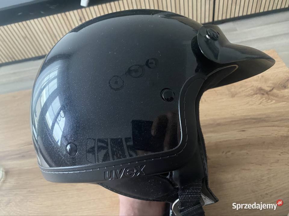 Kask motocyklowy UVEX Gubin