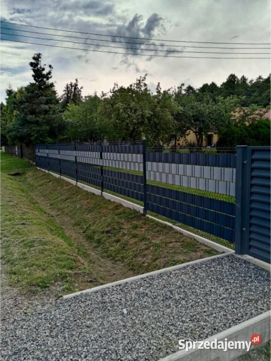 Taśma ogrodzeniowa 450gm2 19 x 35m klipsy Miechów