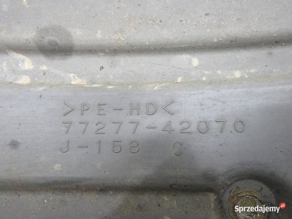 OSŁONA PODWOZIA RAV 4 III LIFT 5816842010 osobowe
