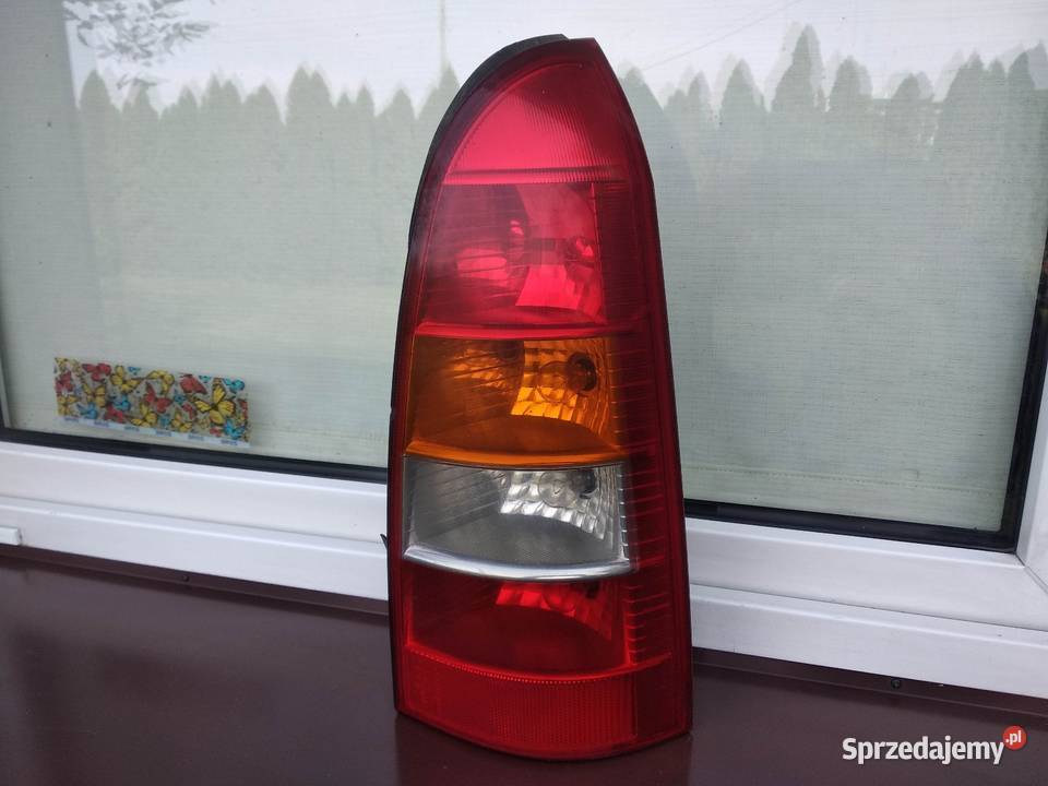Opel Astra G kombi Caravan lampa tył tylna prawa Lampy tylne Sieradz