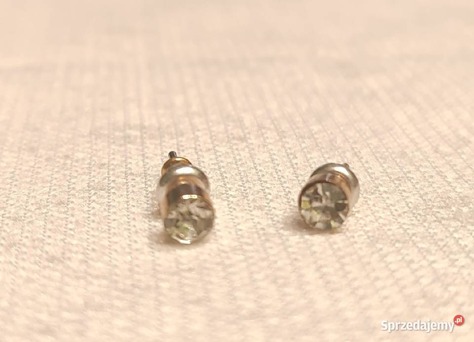 Delikatne kolczyki w kolorze złota srebra mazowieckie Warszawa