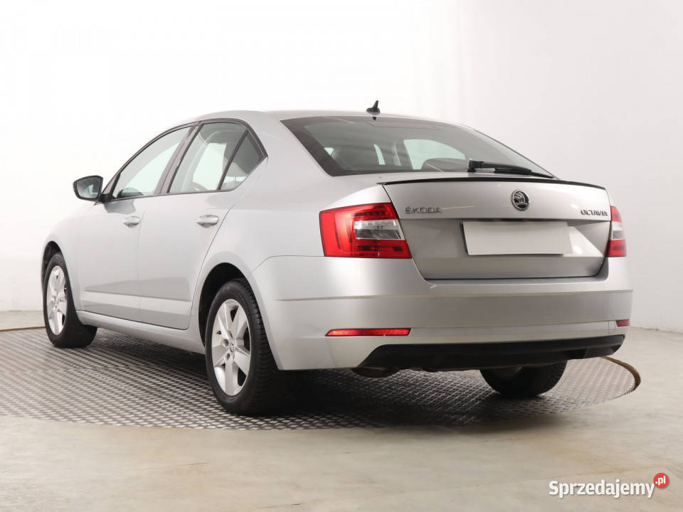 Skoda Octavia 15 TSI manualna sprzedam