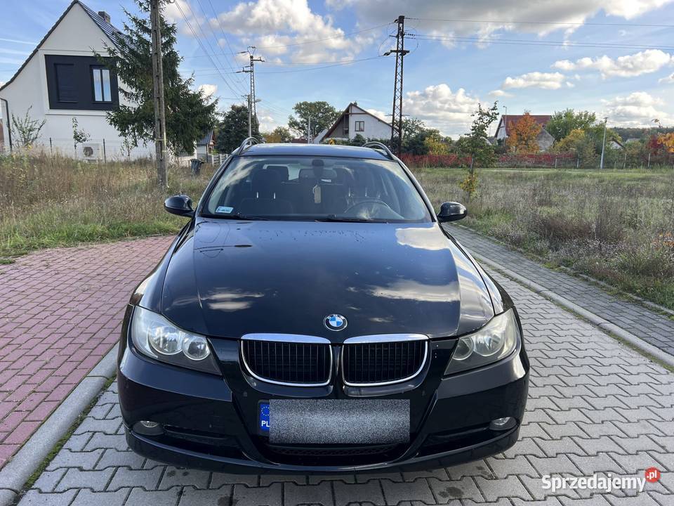 BMW E91 318d 143 2007r
