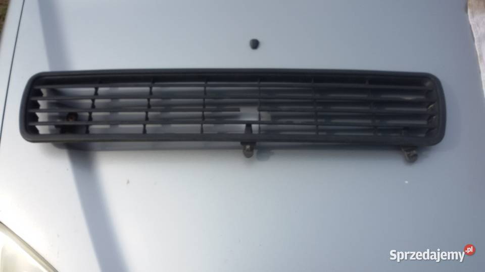 Gril przedni AUDI 80B4 sport Elbląg