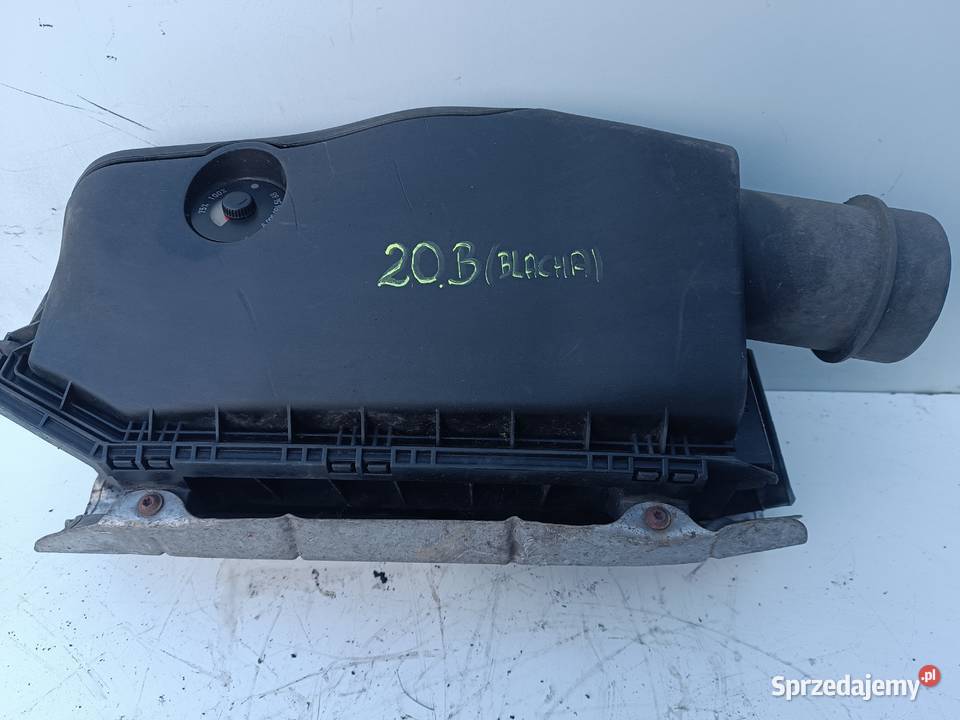 20BOBUDOWA FILTRA POWIETRZA W210 32 CDI Obudowy filtrów