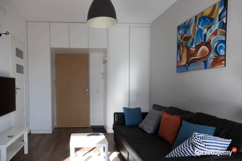 SOHO Factory kawalerka SWPS z balkonem 26m2 Wynajem Warszawa sprzedam