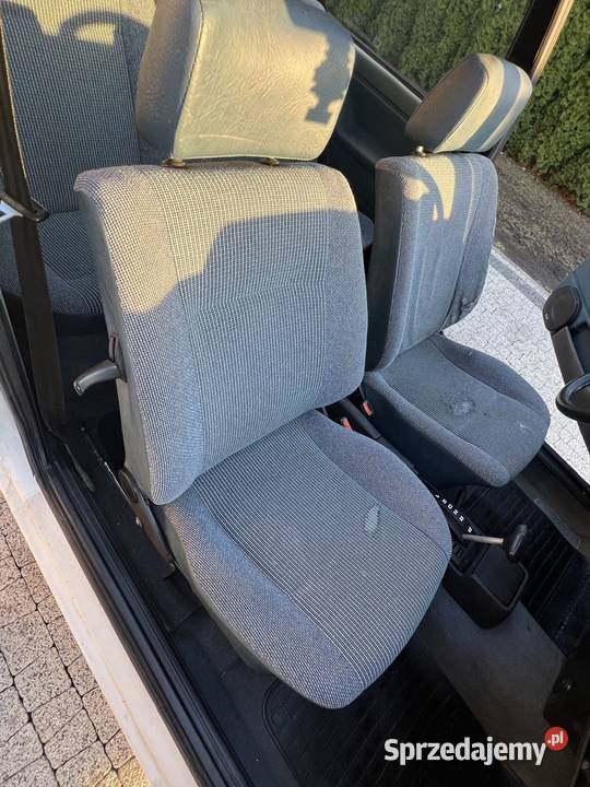 Volkswagen Golf 2 16 Automat Niski przebieg gniazdo AUX