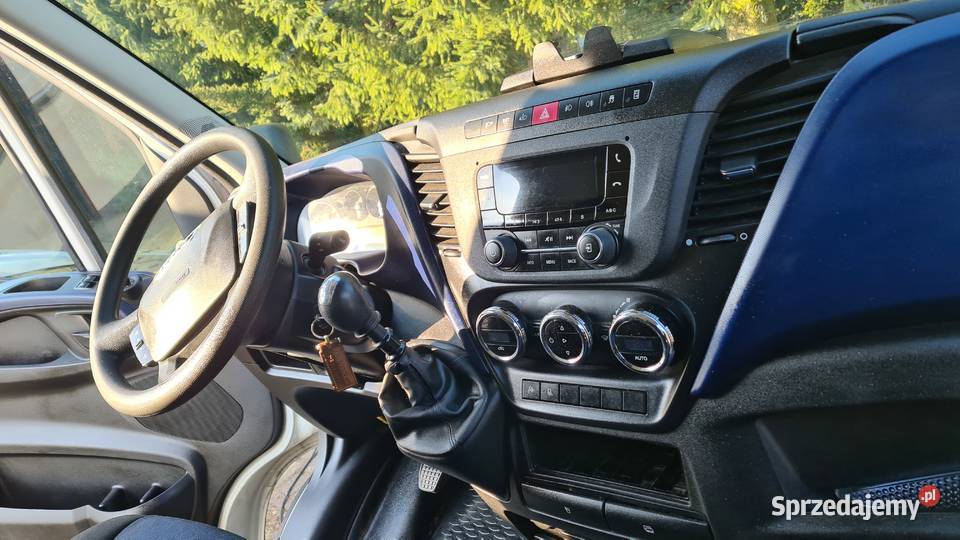 Iveco 35S16 Daily 2016 przebieg 123 652 Iveco