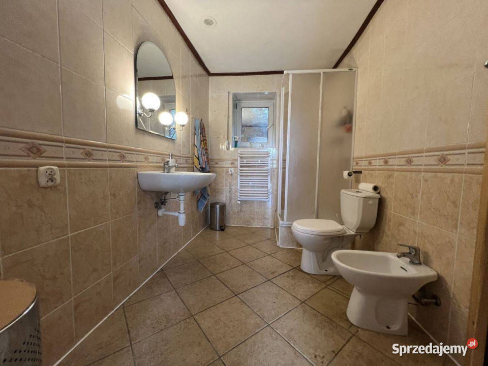 Na sprzedaż dom z basenem w Proszkowej Proszkowa