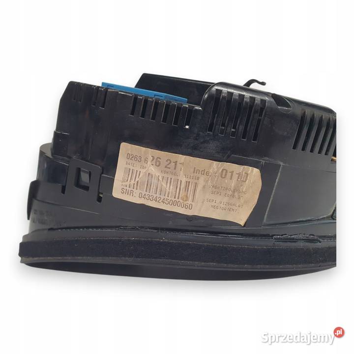 LICZNIK ZEGARY 0263626211 Audi A4 B7 20 TDI osobowe Chełm